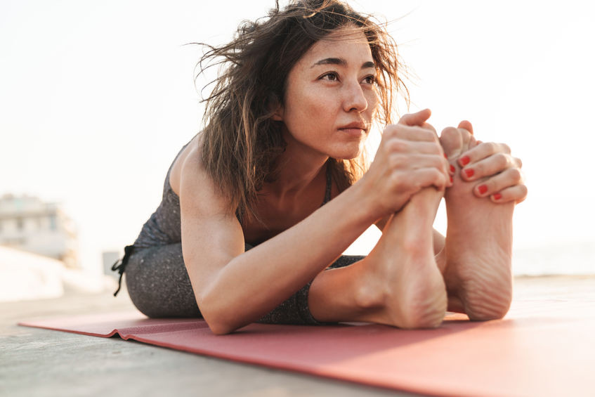 Le détail de Paschimottanasana ! Paschimottanasana, pas à pas