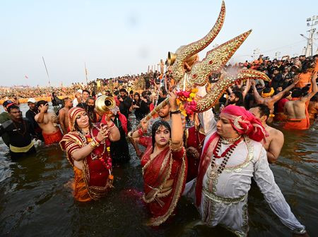 Ou se déroule le Maha Kumbh Mela ? Pourquoi le Maha Kumbh Mela se déroule à Prayagraj ?